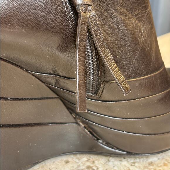 Miu Miu Dark Brown Leather Wedge Bootie Pumps 4.5" Heel Size 38 1/2 (8.5) - Picture 7 of 9